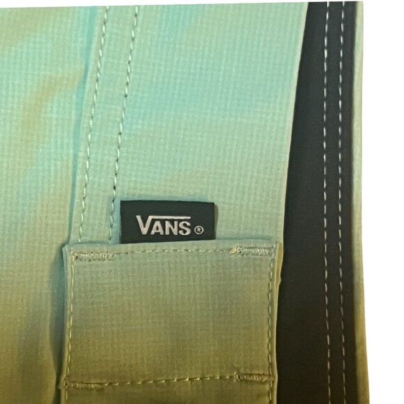 Vans Newland Checkered Boardshorts Size 30 Black & White With Mint Green - Picture 4 of 5